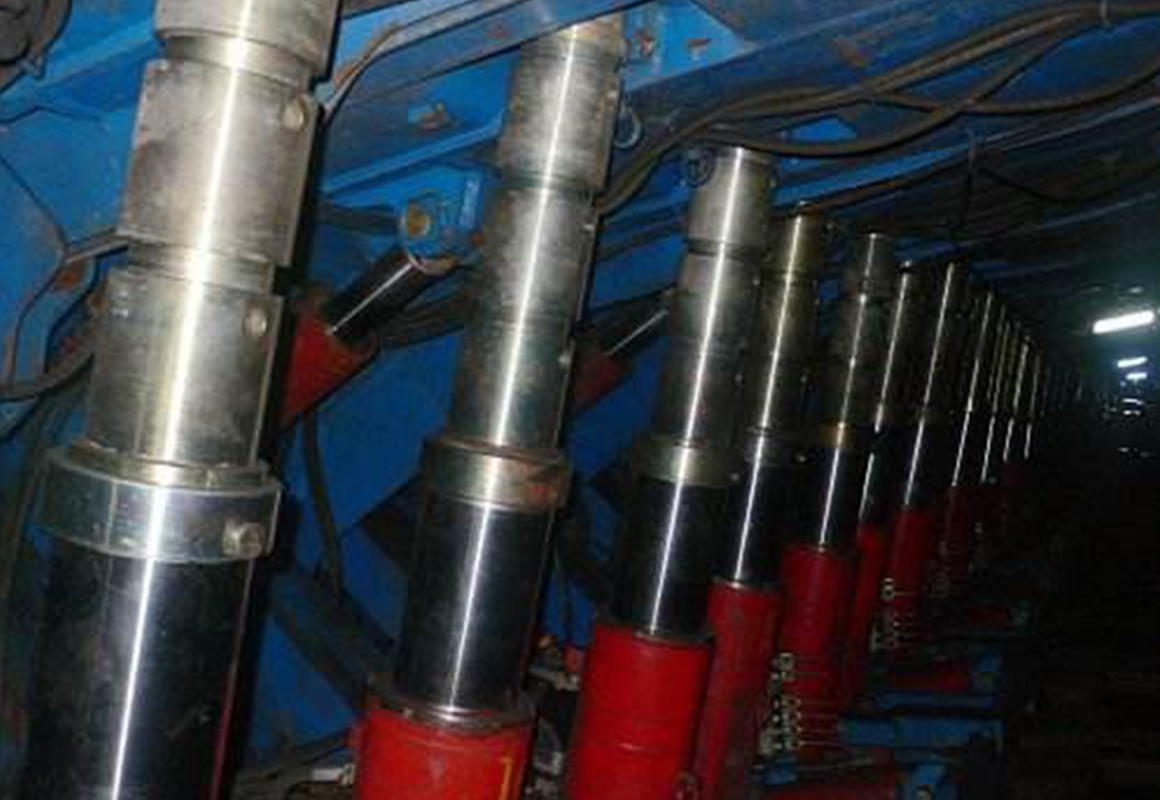 Hydraulic column